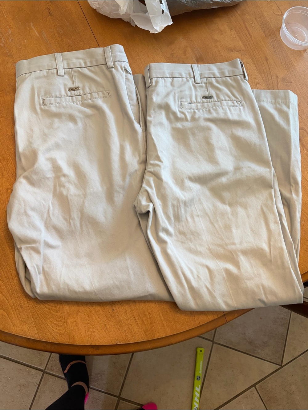 Men’s Ariat Khaki Pants 36x32 (2 pairs)